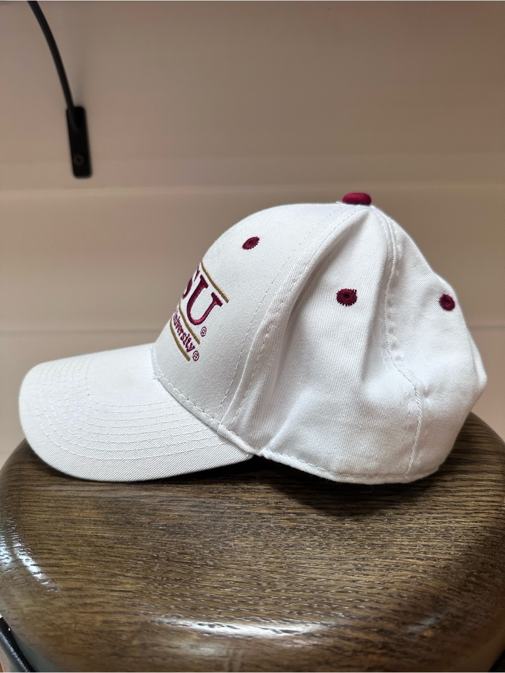 FSU Florida State University White Baseball Snap Back - Picture 2 of 3